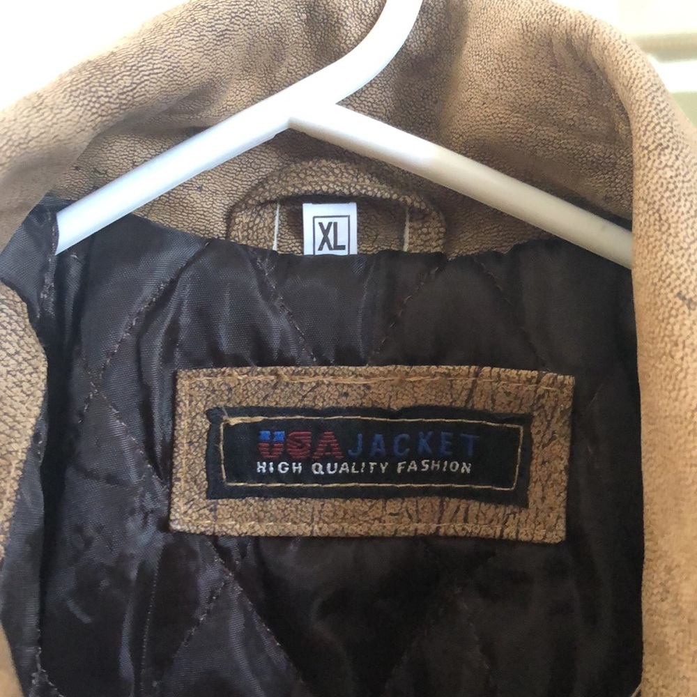 Brown Jacket - Picture 4 of 7